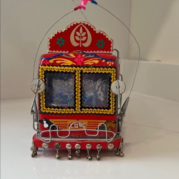 Hand-Painted wooden Decorative Pakistani Truck - Picture 2 of 9